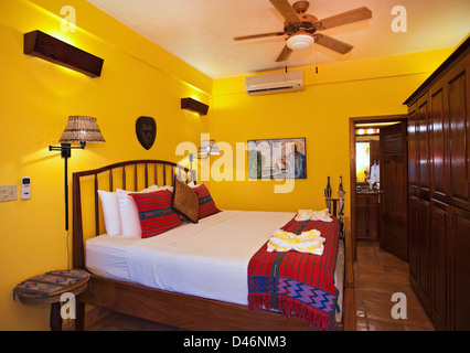 Sala interna; The Inn at Robert Grove, Placencia Belize Foto Stock