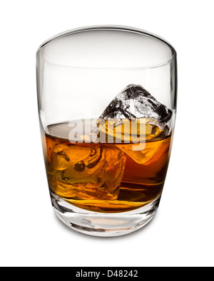 Il whiskey con cubetti di ghiaccio Foto Stock