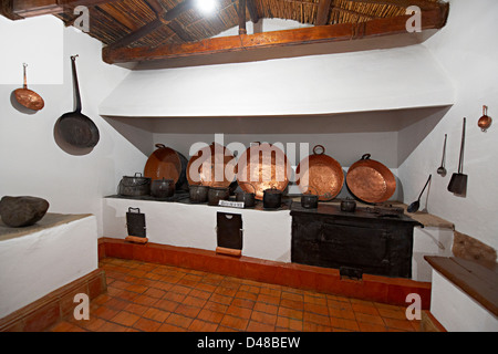 Cucina in convento, Convento de Santa Teresa, Potosi, Bolivia, Sud America Foto Stock