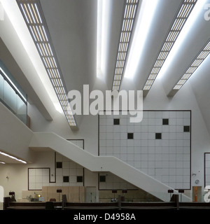 Jørn Utzon, banca melli, Teheran, Iran 1962. banking hall. fotografo: Phillip Arnold Foto Stock