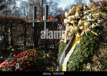 Tomba di Sophie Scholl, Hans Scholl e Christoph Probst dal White Rose resistenza di gruppo a Monaco di Baviera. Foto Stock