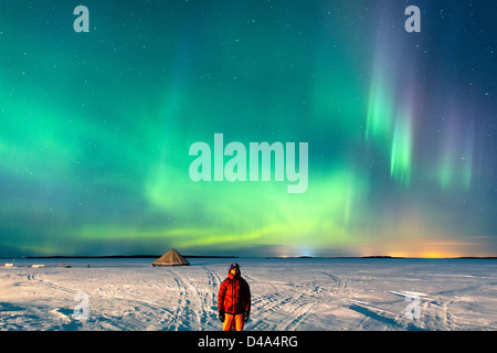 Aurora Boreale (Northern Light) sul mare ghiacciato vicino a Lulea Lapponia Svezia Scandinavia Foto Stock