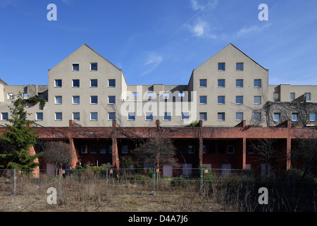 Berlino, Germania, corte lato del condominio di Oswald Mathias Ungers Foto Stock