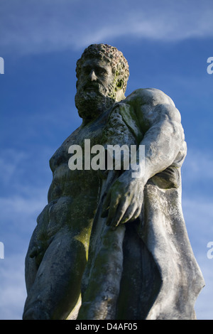 Ercole Farnese statua ,Castle Howard,North Yorkshire Foto Stock