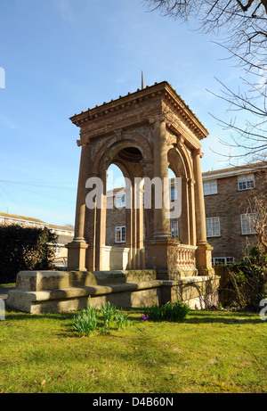 Il recentemente rinnovato edificio pagoda da Carn corte in Queens Park Brighton Foto Stock