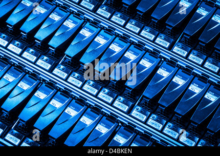 Unità disco rigido nel centro dati Foto Stock