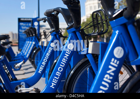 Quota di bici biciclette nella parte interna della città di Melbourne. Melbourne, Victoria, Australia Foto Stock