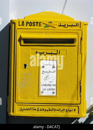 La foto mostra una cassetta delle lettere del Marocco post nei locali delle rovine dell'ex città romana Volubilis, Marocco, 14 dicembre 2007. Foto: Lars Halbauer Foto Stock