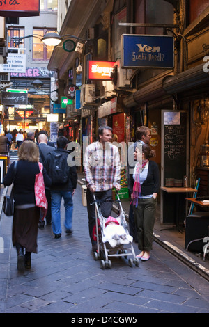 Vicolo cafè al centro posto. Melbourne, Victoria, Australia Foto Stock