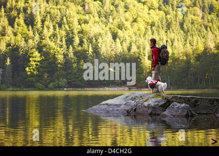 Escursionista presso Feldsee, Blackwood foresta, Baden-Wuerttemberg, Germania, Europa Foto Stock