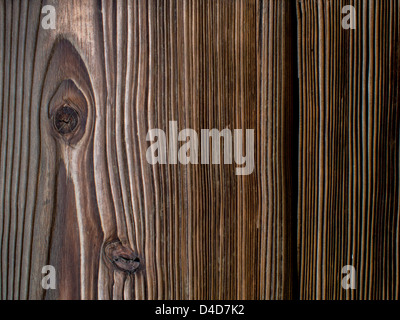 Abstract naturale dei modelli di crescita di albero di anelli in pannelli di legno su un antico tempio. Foto Stock