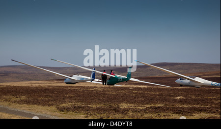 Alianti sulla lunga Mynd vicino la Midland Parapendio Club, Church Stretton, Shropshire Foto Stock