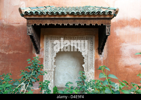 Dettaglio della porta, Tombe Saadiane, Marrakech, Marocco Foto Stock