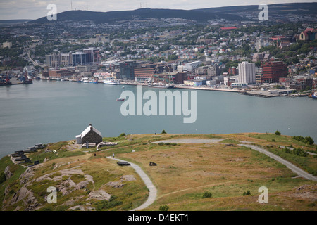 Una vista in elevazione di St John's da Signal Hill in Terranova. La stampa canadese immagini/Lee Brown Foto Stock