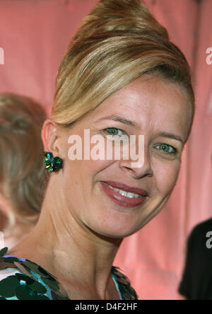 La principessa Mabel di Orange-Nassau assiste una cena a beneficiare del fondo di AIDS in Amsterdam, Paesi Bassi, 07 giugno 2008. Foto: Albert Philip van der Werf (Attenzione: PAESI BASSI fuori!) Foto Stock