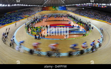 Una vista generale durante il ciclismo - via la concorrenza al Laoshan Velodrome ai Giochi Olimpici di Pechino 2008, Pechino, Cina, 19 agosto 2008. Foto: Peer Grimm dpa ###dpa### Foto Stock