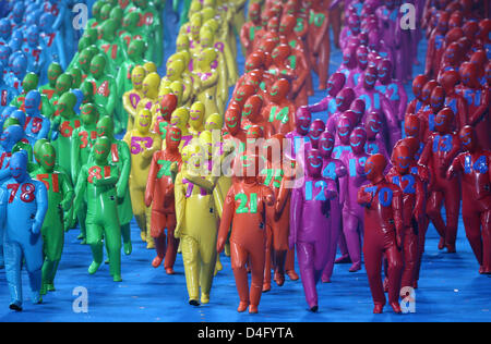 La foto mostra la cerimonia di apertura del 2008 Giochi Paralimpici in lo Stadio Nazionale di Pechino, Cina, 06 settembre 2008. 171 atleti tedeschi competere nei giochi paralimpici due settimane dopo i Giochi Olimpici. Foto: Rolf Vennenbernd Foto Stock