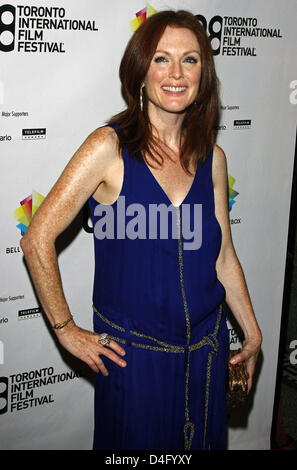 L'attrice Julianne Moore arriva alla premiere del film "Cecità' durante il 2008 Toronto International Film Festival a Elgin Theatre di Toronto, Canada, 06 settembre 2008. Foto: Hubert Boesl Foto Stock