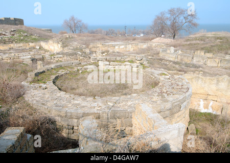 Resti di antichi Tyras, vicino alla medievale pareti genovese del Maurocastro, Belgorod-Dnestrovskiy, Ucraina, Europa orientale Foto Stock