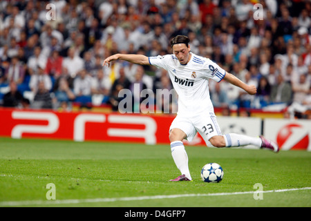 Madrid, Mesut Oezil, Real Madrid CF, le semifinali della UEFA Champions League Foto Stock