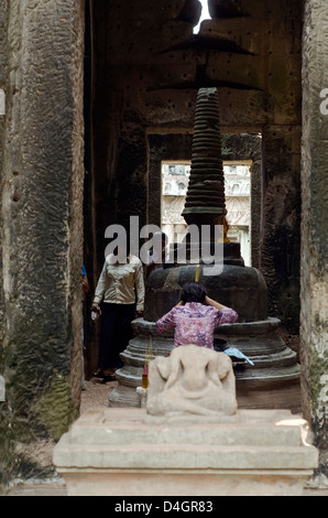 Shiva lingam,Preah Khan , Area di Angkor Foto Stock