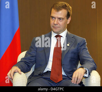 Il Presidente russo Dmitry Medvedev è raffigurato durante il summit G8 di Toyako, Giappone, 07 luglio 2008. I capi di Stato e di governo dei paesi del G8 conferirà all'isola giapponese Hokkaido fino al 09 luglio 2008. Foto: Tim Brakemeier Foto Stock