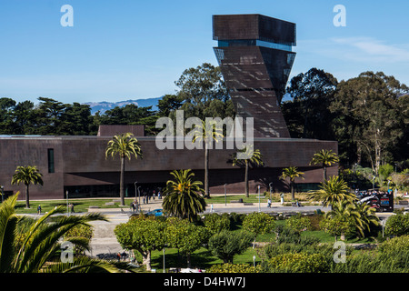 De Young Fine Arts Museum di San Francisco è il più grande arte pubblica istituzione nella città di San Francisco Foto Stock