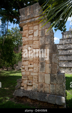 Maschere di Chaac, il dio della pioggia, Chichen Itza, Messico Foto Stock