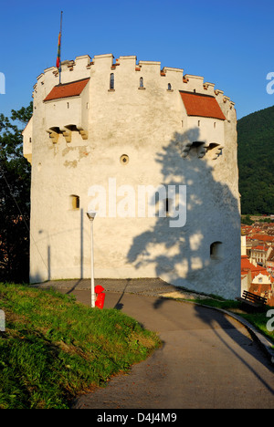 Torre Bianca, fortificazione di Brasov, a partire dal XV secolo, Romania Foto Stock
