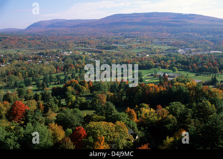 Elk280-1547 Vermont, Bennington, vista dal monumento di battaglia Foto Stock
