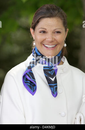 Corona svedese Principessa Victoria arriva per l inaugurazione della Sonja e Lennart Bernadotte Square sulla isola di Mainau, Germania, 08 maggio 2009. Lennart conte Bernadotte, che era un discendente della famiglia reale svedese, avrebbe festeggiato il suo centesimo compleanno oggi. Foto: Albert Nieboer (PAESI BASSI) Foto Stock