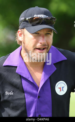 Siamo ski racer Bode Miller raffigurata sul campo da golf di Zell am See, Austria, 14 maggio 2009. Bode Miller partecipa al UVEX &Sci Golf Campionati del Mondo 2009 che avvengono in Zell am See dal 14 maggio fino al 17 maggio 2009. Il concorso è composto da un slalom gigante e due round di golf. Foto: Karl-Josef Hildenbrand Foto Stock