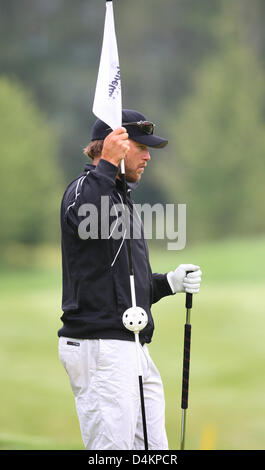 Siamo ski racer Bode Miller sorge sul campo da golf di Zell am See, Austria, 15 maggio 2009. Bode Miller partecipa al UVEX &Sci Golf Campionati del Mondo 2009 che avvengono in Zell am See dal 14 maggio fino al 17 maggio 2009. Il concorso è composto da un slalom gigante e due round di golf. Foto: Karl-Josef Hildenbrand Foto Stock