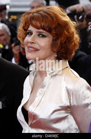 Fanny Ardant arriva per il gala proiezione del film "L'Imaginarium del dottore Parnassus' dalla British Il regista Terry Gilliam durante la sessantaduesima edizione del Festival del Cinema di Cannes a Cannes, Francia, 22 maggio 2009. Foto: Hubert Boesl Foto Stock