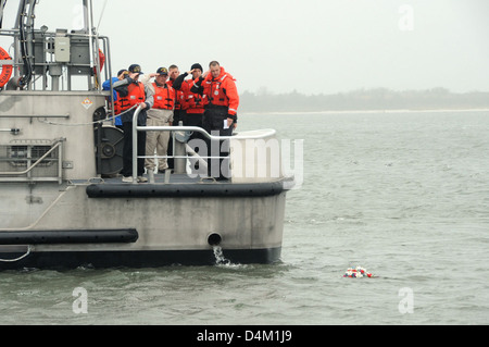 Stazione della Guardia costiera Barnegat Light, Guardia costiera commemora ausiliario esercizio veterani della tigre Foto Stock