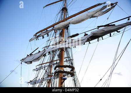 Officer candidati a bordo della barca Eagle Foto Stock