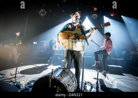 Marzo 14, 2013 - English folk rock band Mumford & Sons esegue live all'Alcatraz, Milano, Italia Foto Stock