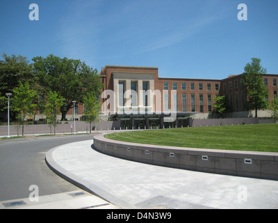 La FDA Bldg 1 - esterno con cerchio Foto Stock