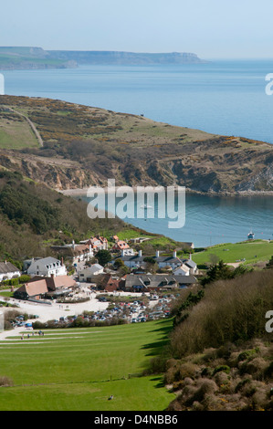 Vista in elevazione del Lulworth Cove da Hambury Tout, Dorset. Foto Stock