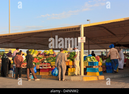 Mercato di frutta e verdura in Abu Dhabi, Emirati Arabi Uniti Foto Stock