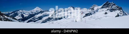 Jungfrau visto dalla Jungfraujoch, Alpi Bernesi, Svizzera Foto Stock