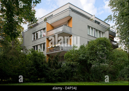 Berlino, Germania, edificio di appartamenti in 12 Bartningallee Hansaviertel Foto Stock