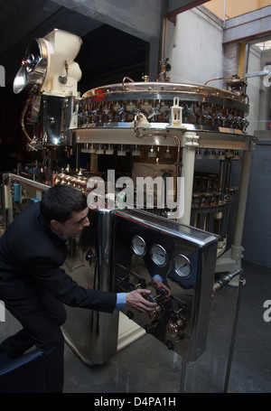 Barcelona, Spagna, nella birreria Moritz Foto Stock