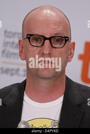 Noi regista Steven Soderbergh assiste la conferenza stampa del film "L'informatore! Durante la 34a Toronto International Film Festival di Toronto, Canada, 11 settembre 2009. Foto: Hubert Boesl Foto Stock