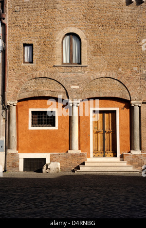 Italia, Roma, Trastevere, casa medievale Foto Stock