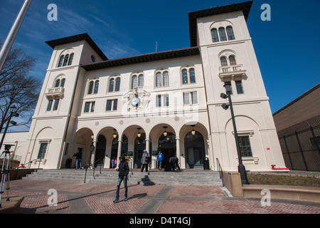 L'Oriente centottantesimo Street station nel Bronx a New York sulla Dyre Avenue linea Foto Stock