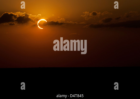 Anulare eclissi solare del 2012. Foto Stock