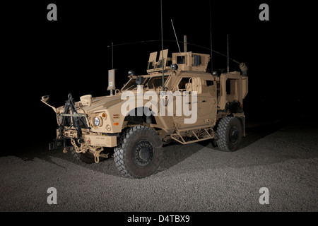 L'Oshkosh M-ATV è un MRAP (miniera resistente imboscata protetto) veicolo ora comunemente trovati in Afghanistan. Foto Stock