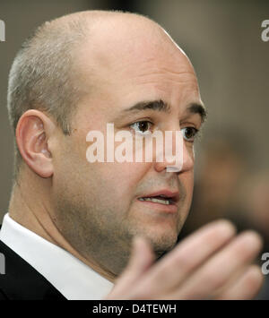 Fredrik Reinfeldt, Primo ministro svedese e presidente in carica del Consiglio europeo, i gesti a Bruxelles, Belgio, 29 ottobre 2009. Il vertice UE avviene il 29 e 30 ottobre 2009. Foto: Achim Scheidemann Foto Stock