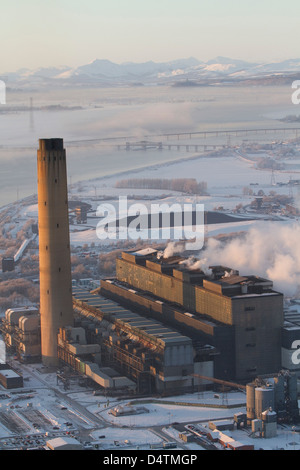 Una veduta aerea di ScottishPower della Centrale Energetica di Longannet, sulla sponda nord del Firth of Forth vicino a Kincardine, Scozia. Foto Stock